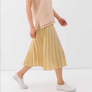 Zara pleated gold metallic midi skirt